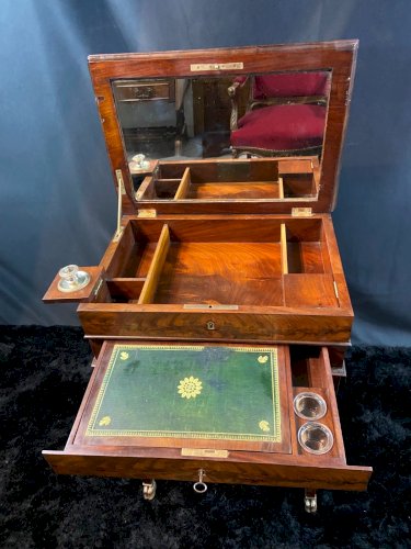 Travailleuse écritoire XIXe acajou époque Louis-Philippe avec bougeoir & encrier