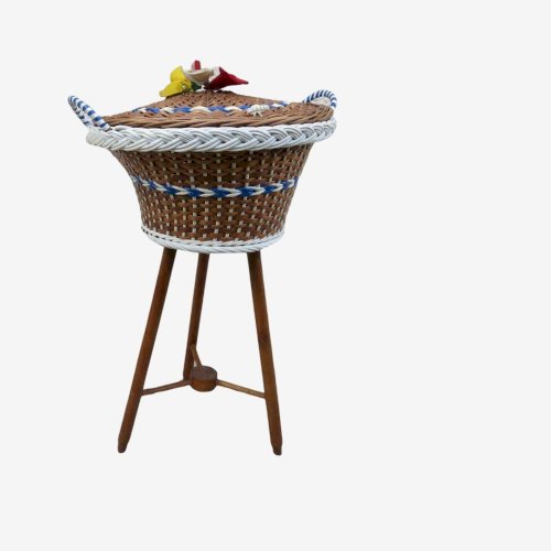 TRAVAILLEUSE TRIPODE EN ROTIN ET SCOUBIDOU ANNEES 50 60 VINTAGE