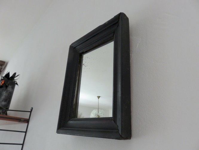 TRES ANCIEN MIROIR MURAL NAPOLEON III EN BOIS NOIRCI XIX EME
