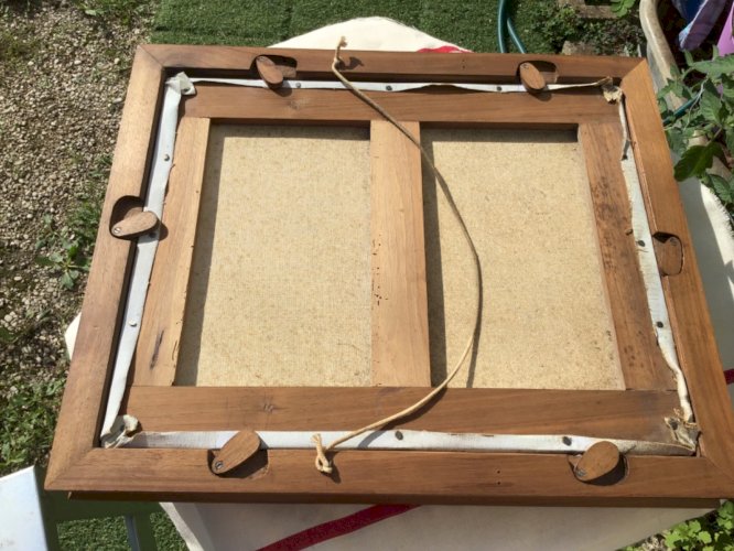 TRÈS beau CADRE EN BOIS À SYSTÈME DE FIXATION PEINTURE ARTISANAL BELLE FACTURE