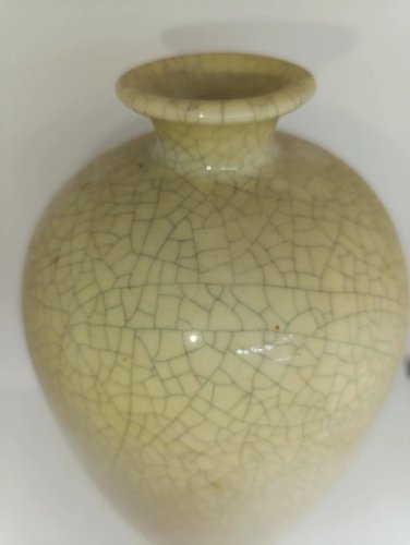tres beau vase asiatique craquelé porcelaine en bon etat