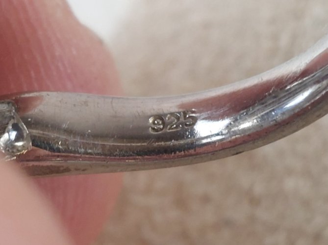 Très belle bague, aigue marine et zircon, en argent massif