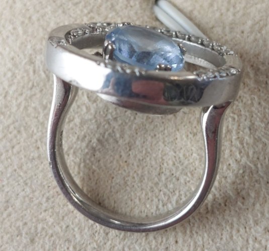 Très belle bague, aigue marine et zircon, en argent massif