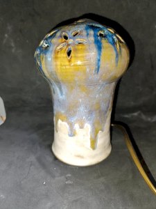 very beautiful stoneware lamp signed in good condition