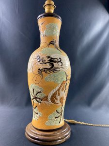 Très grande lampe au dragon sur fond jaune en grès BIEN HOA Vietnam