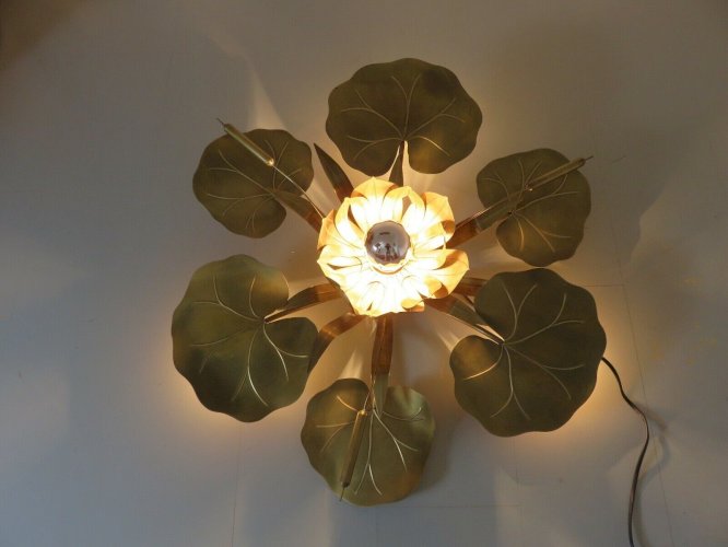TRES IMPOSANTE APPLIQUE  NENUPHAR  EN LAITON DORE GOLD LEAF ANNEES 70 JANSEN 