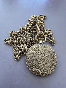 Très long sautoir Pendentif Miroir Imitation Montre À Gousset Ancien Vintage