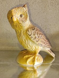 very rare owl in ceramic signed TN Bavent in good condition