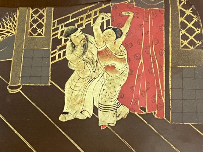 Trieur à courrier sur 3 niveaux bois laqué décor doré de personnages Japon Meiji