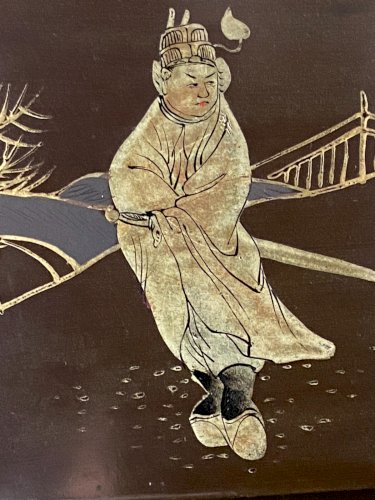 Trieur à courrier sur 3 niveaux bois laqué décor doré de personnages Japon Meiji