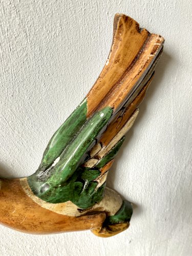Trio de canards colverts en bois sculpté et peint, décoration murale