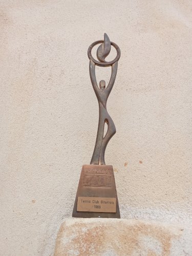 Trophée ancien de tournoi de tennis 