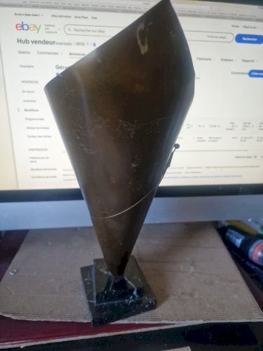 TROPHÉE EN LAITON  PASTIS 51 - H 40 CM