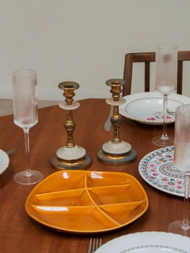 Ulysse, la paire de bougeoirs dorés N°25