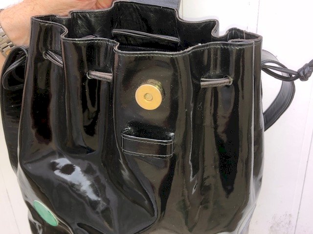 URGENT ! SAC À MAIN  NOIR CHARLES JOURDAN 