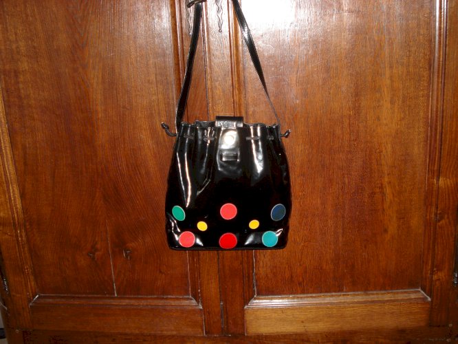 URGENT ! SAC À MAIN  NOIR CHARLES JOURDAN 