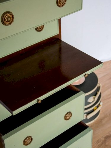 Valery, le chiffonnier en bois N°51