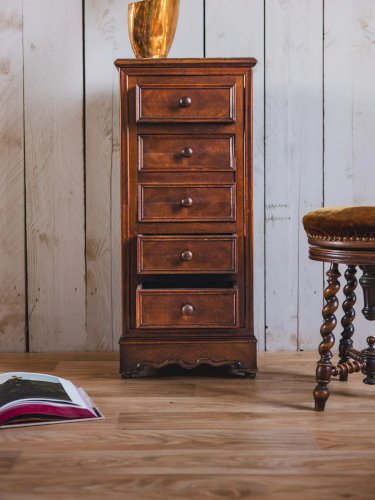 Valery, le chiffonnier en bois N°57