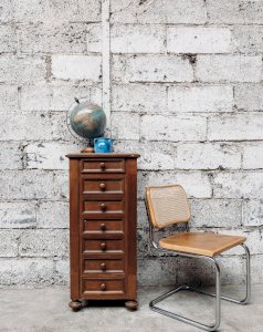 Valery, le semainier en bois N°15