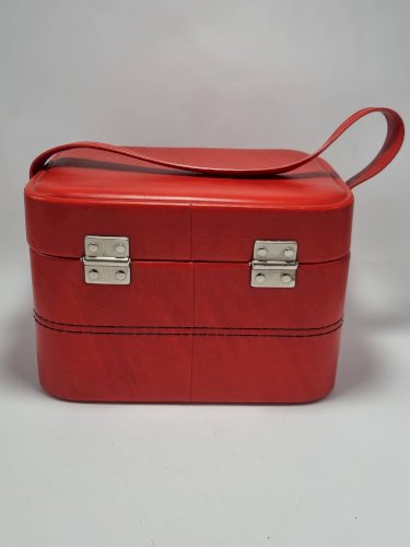 Vanity-case