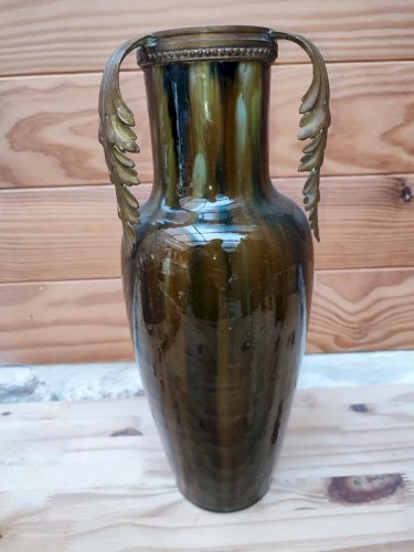 vase à coulure style jerome massier ou travail belge à anses en bronze  bon etat