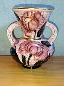 vase à decor floral vallauris signé JTF en bon etat