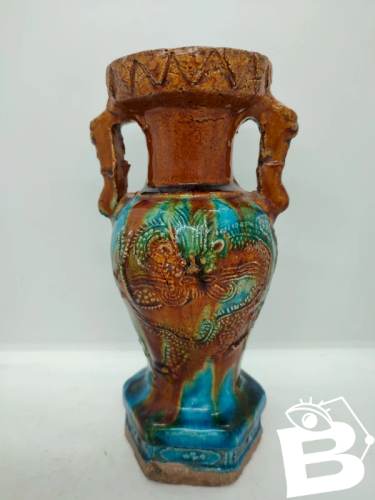 Vase ancien chinois en céramique émaillée turquoise epoque dynastie Ming (1368-1644) en bon etat