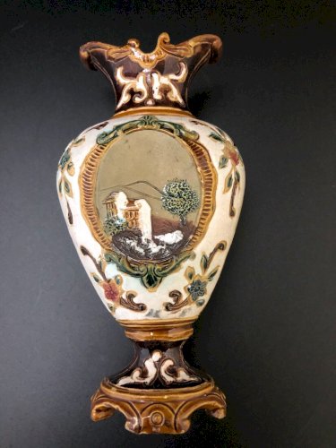 Vase ancien en faïence de Lisieux – Décor rustique normand – XXe siècle