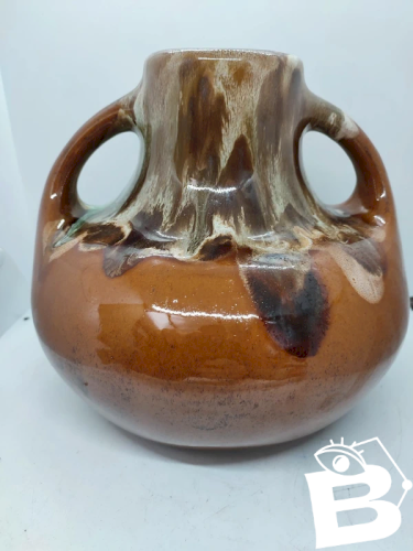 Vase ancien  en grès de Saint Amand premiere partie du 20eme siecle signé Bady en bon etat