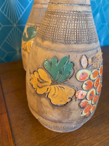 Vase ancien en terre cuite émaillée, école Italienne Romacréa, 1950. La paire.