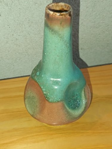 vase  ancien style  gourde en bon etat