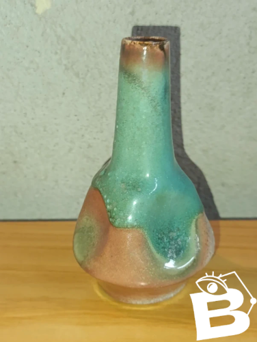 vase  ancien style  gourde en bon etat