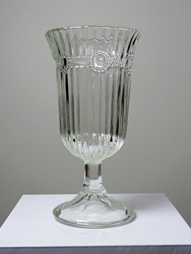 Vase ancien verre moulé XIX-XXe 1890-1900 sur pied