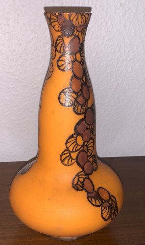 Vase art déco 1920's en verre soufflé verrerie LEUNE émail brun décor floral