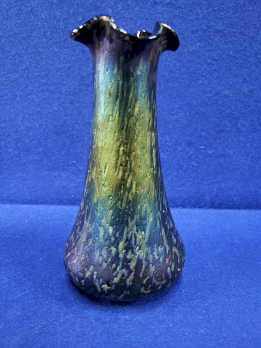 VASE ART NOUVEAU DE JOHANN LOETZ EN VERRE IRISE