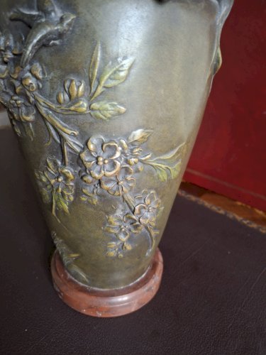 Vase art nouveau en régule à triple patine signé Louis et François Moreau