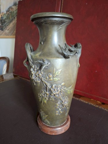 Vase art nouveau en régule à triple patine signé Louis et François Moreau