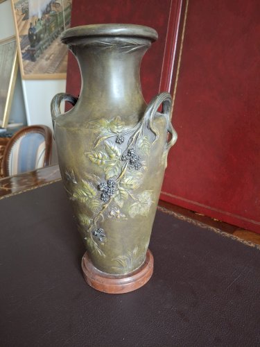 Vase art nouveau en régule à triple patine signé Louis et François Moreau