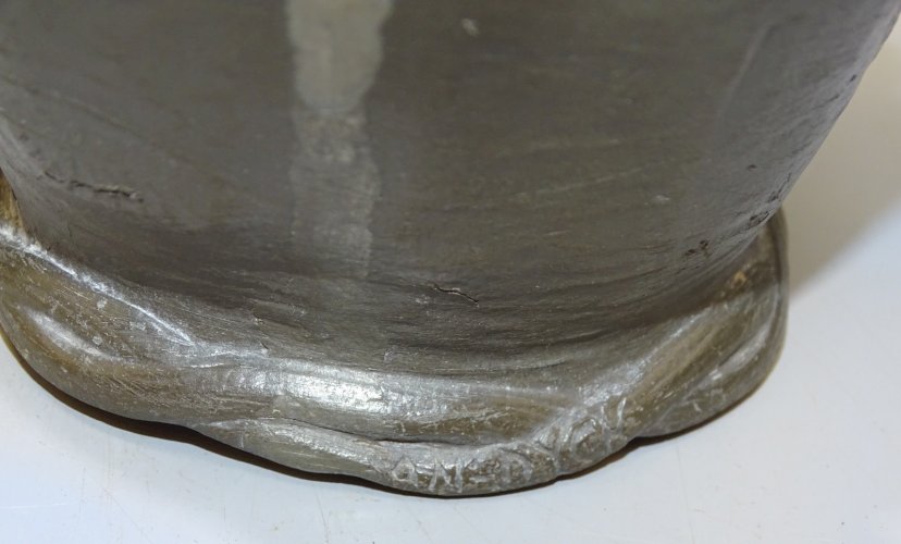 -VASE ART NOUVEAU ETAIN signé WEDYCK? avec OXYDATIONS COLLECTION  CIRCA 1900   D