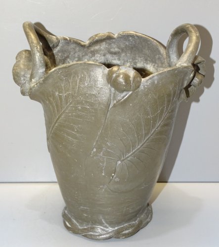 -VASE ART NOUVEAU ETAIN signé WEDYCK? avec OXYDATIONS COLLECTION  CIRCA 1900   D