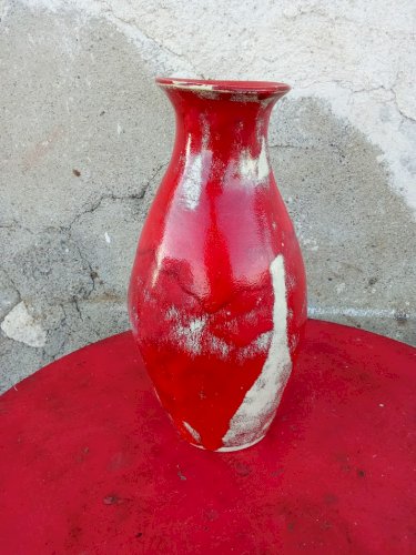 Vase artisanal vintage