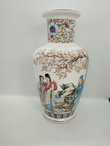 Vase asiatique decor style japonnais en bon etat