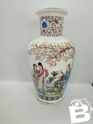 Vase asiatique decor style japonnais en bon etat