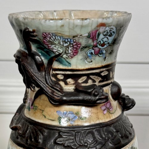 Vase avec applications Nankin Chine fin XIXe M3941