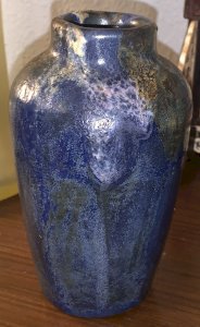 vase bleu en grès St Amand en Puisaye signé Jean Langlade 1920's