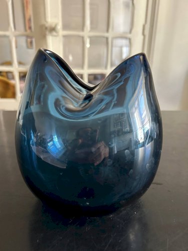 vase bleu scandinave