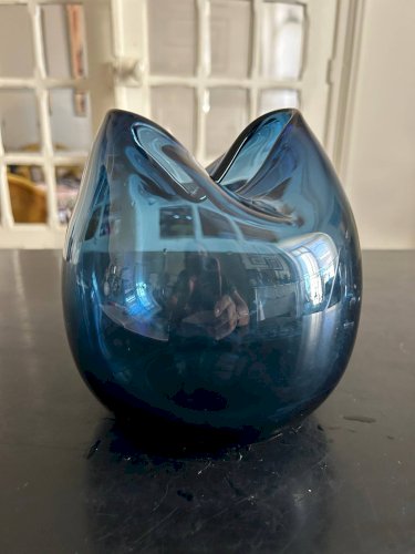 vase bleu scandinave