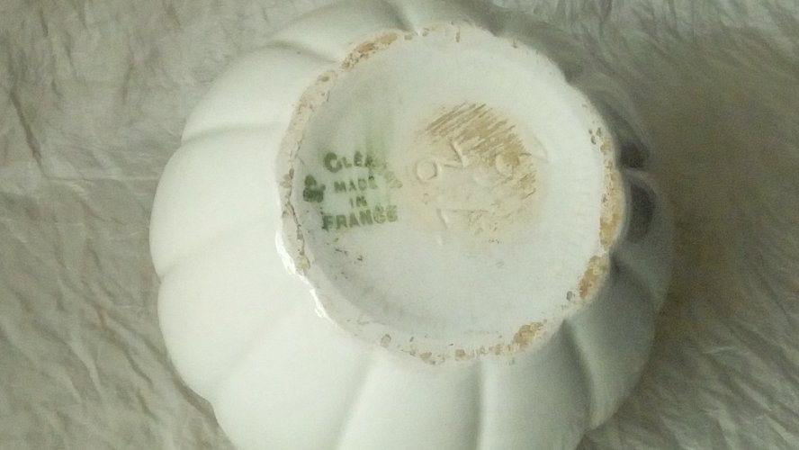 VASE BOULE EN FAIENCE ST CLEMENT ART DECO**