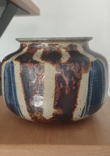 Vase Boule en Grès pyrité signé