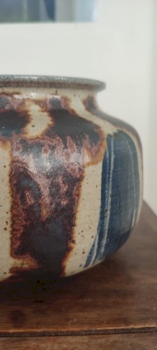 Vase Boule en Grès pyrité signé